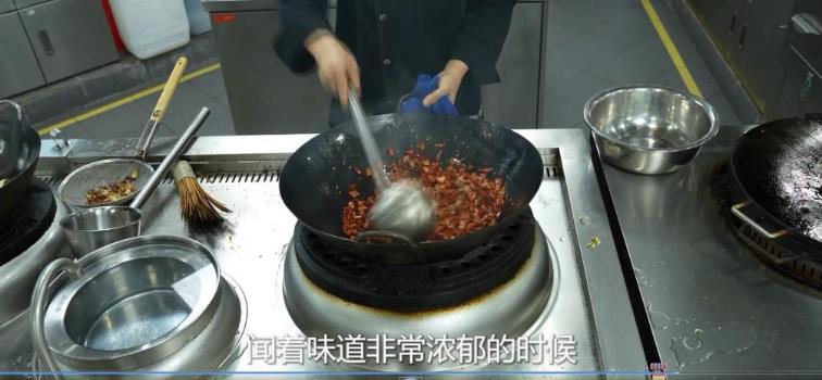 正宗四川冷吃兔冷吃牛肉烤全兔子配方做法培训教程6套